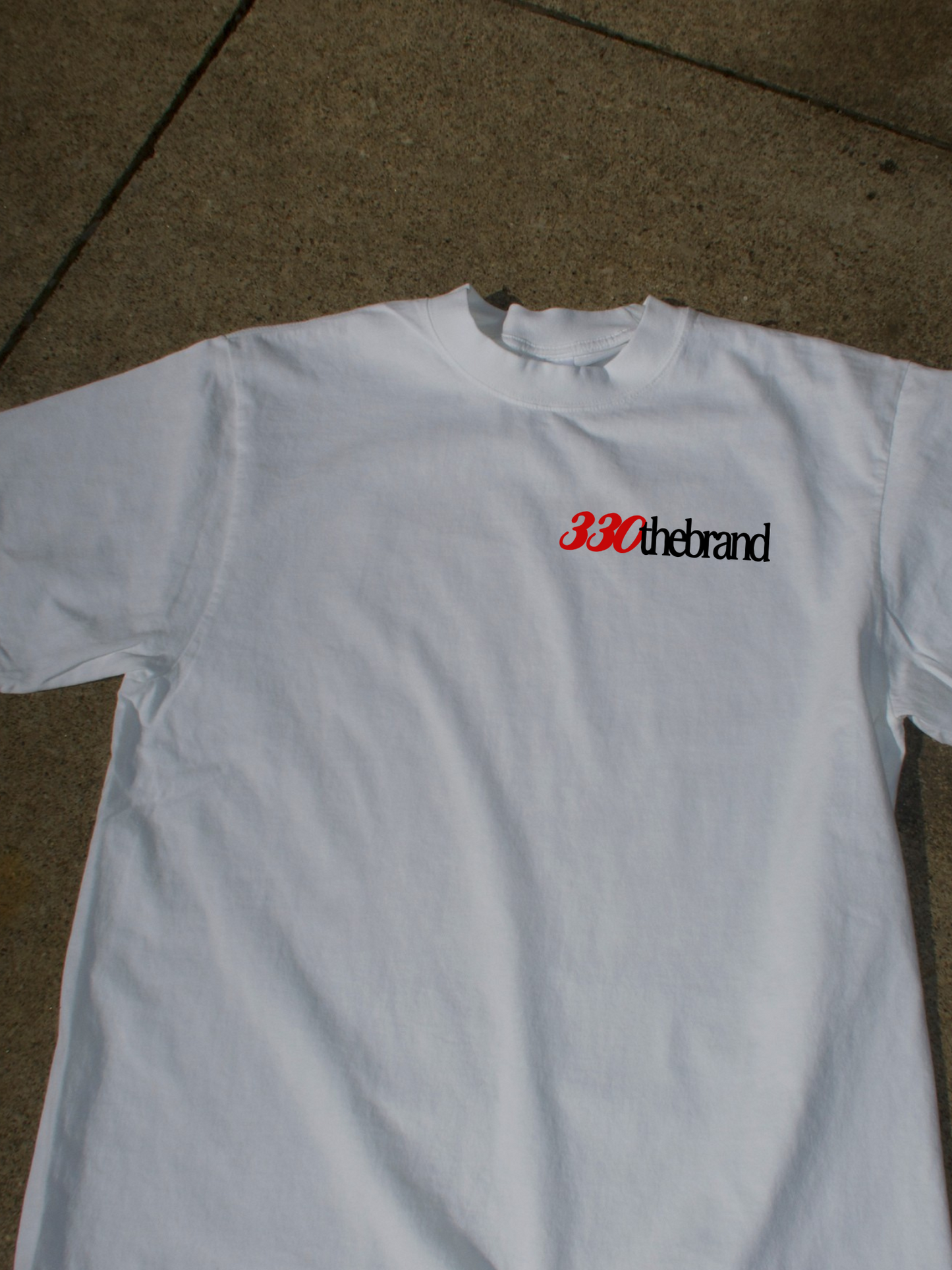 330THE BRAND WHITE MAIN GARMENT TEE